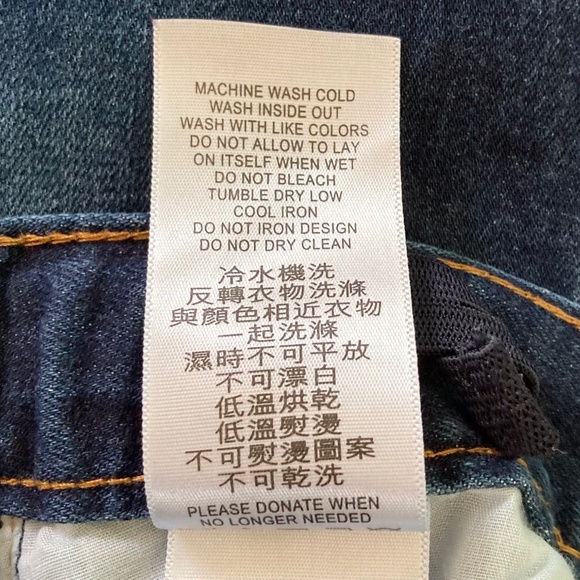 Boy’s size 10 Levi’s regular taper leg blue jeans with adjustable waist - Picture 6 of 7